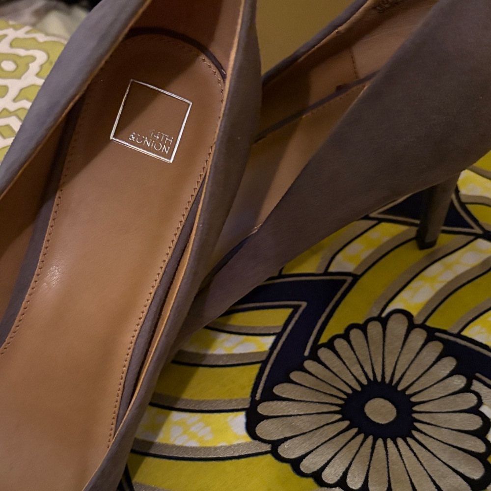 NWT 14th & Union Women's Elegant Gray Heels